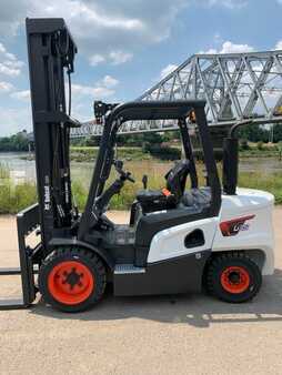 Diesel Forklifts 2024  Bobcat D35NXS (1)