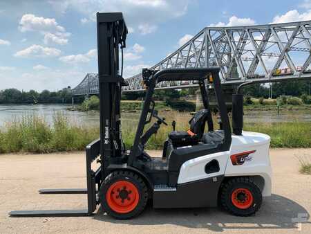 Diesel Forklifts 2024  Bobcat D35NXS (2)