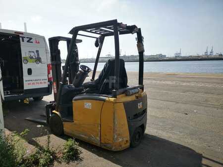 Electric - 4 wheels 2012  CAT Lift Trucks EP16 (2)