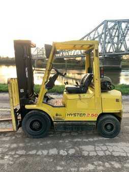 Treibgasstapler 2004  Hyster H2.50XM (1)