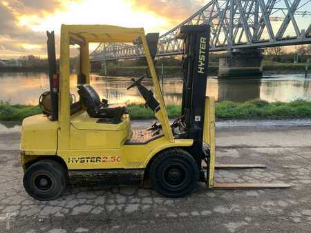 Treibgasstapler 2004  Hyster H2.50XM (12)