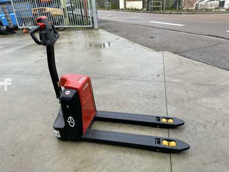 Electric Pallet Trucks 2025  EP Equipment EPL185 (2)