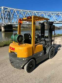 Wózki gazowe 2002  TCM FG25N5T (13)