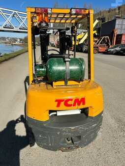 Wózki gazowe 2002  TCM FG25N5T (9)