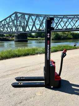 Pallet Stackers 2025  EP Equipment ES12-12ES (1)