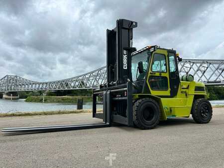 Carrelli elevatori GPL 2025  Clark C75L (1)