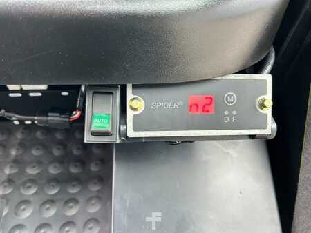 Carrelli elevatori GPL 2025  Clark C75L (25)