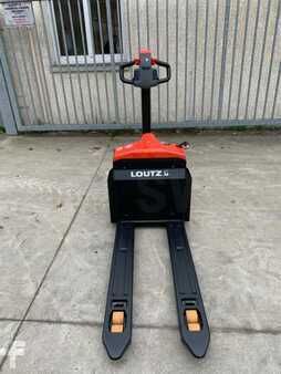 Porta-paletes elétrico 2025  EP Equipment EPT20-15ET2H (1)