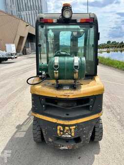 Chariots élévateurs GPL 2004  CAT Lift Trucks GP25N (6)