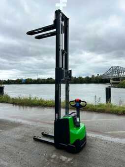 Ruční vysokozdvižný vozík 2025  Cesab S212L- (10)