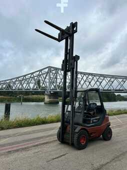 Dieselový VZV 1995  Fenwick H25D-02 (13)