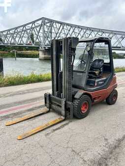 Dieselový VZV 1995  Fenwick H25D-02 (8)