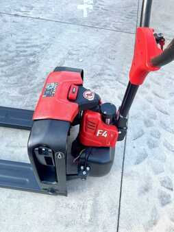 Wózki niskiego podnoszenia 2025  EP Equipment F4 (7)