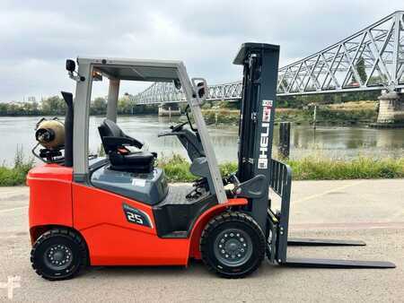 Treibgasstapler 2025  Heli CPYD25-KU1HG3 (13)