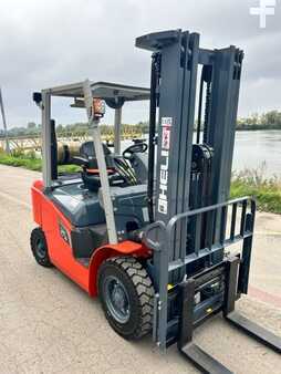 Treibgasstapler 2025  Heli CPYD25-KU1HG3 (14)