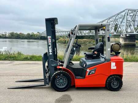 Treibgasstapler 2025  Heli CPYD25-KU1HG3 (3)