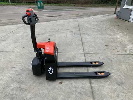 Wózki niskiego podnoszenia 2025  EP Equipment EPT20-15ET2H (9)