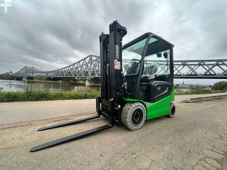 Elektro čtyřkolový VZV 2025  Cesab B625II (1)