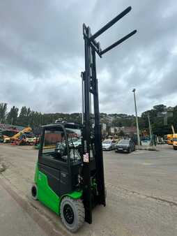 Elektro čtyřkolový VZV 2025  Cesab B625II (11)