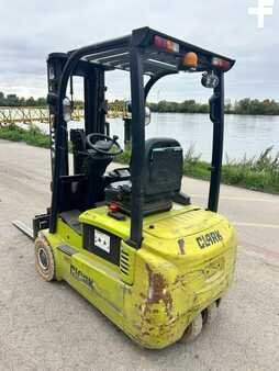 Elektro tříkolové VZV 2013  Clark GTX16 (11)