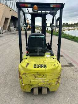 Elektro tříkolové VZV 2013  Clark GTX16 (12)