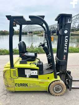 Elektro tříkolové VZV 2013  Clark GTX16 (2)