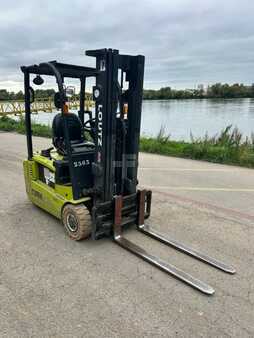 Elektro tříkolové VZV 2013  Clark GTX16 (5)