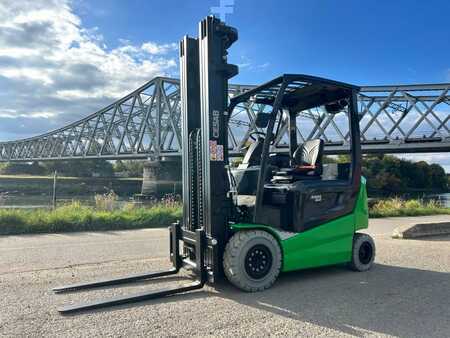 Elektro čtyřkolový VZV 2025  Cesab B625II (1)