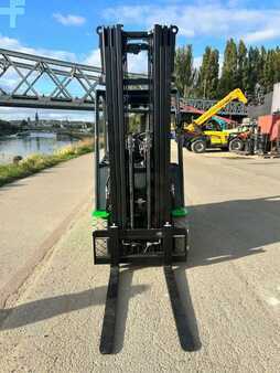 Elektro čtyřkolový VZV 2025  Cesab B625II (9)