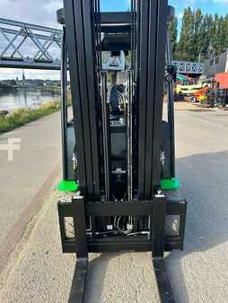 Elektro čtyřkolový VZV 2025  Cesab B630II (8)