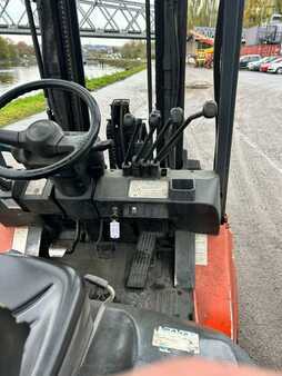 Nestekaasutrukki 2000  Toyota 42-7FGF25 (18)