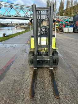 Dieseltruck 2006  Clark CMP25D (11)