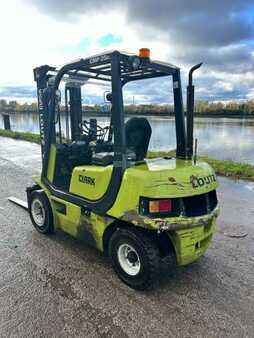 Dieseltruck 2006  Clark CMP25D (6)