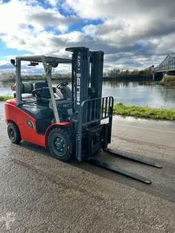 LPG heftrucks 2024  Heli CPYD35-KU1HG3 (14)