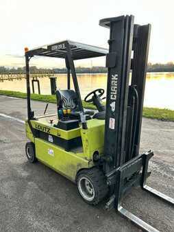 El Truck - 4-hjul 2002  Clark CEM 20S / N (8)