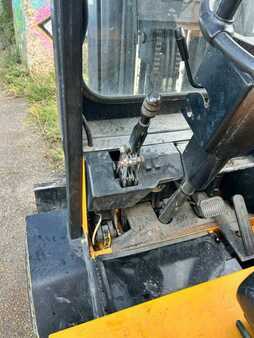 Carrelli elettrici 4 ruote 1994  Jungheinrich EFGV30ALG130536DZ (4)