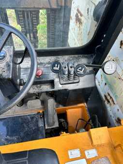 Carrelli elettrici 4 ruote 1994  Jungheinrich EFGV30ALG130536DZ (5)