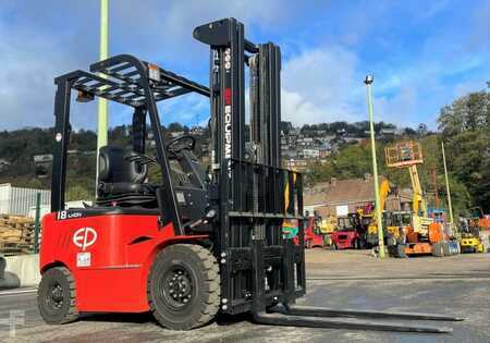 Elektro čtyřkolový VZV 2022  EP Equipment EFL181 (1)