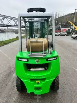 Gázüzemű targoncák 2026  Cesab M320GV (16)