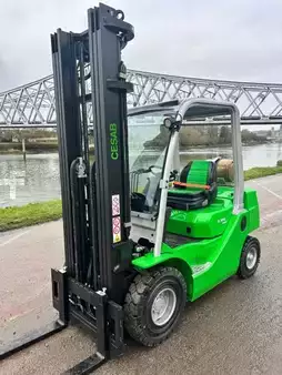 Gázüzemű targoncák 2026  Cesab M320GV (4)