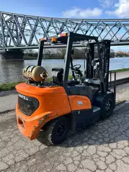 Gázüzemű targoncák 2022  Doosan G30NXP (11)