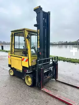 Sähkö - 4 pyör 2008  Hyster E4.50XLS (15)