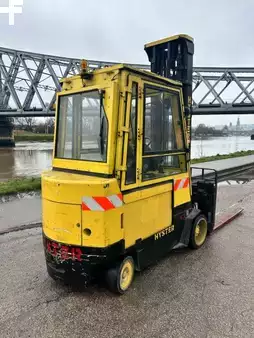 Sähkö - 4 pyör 2008  Hyster E4.50XLS (17)
