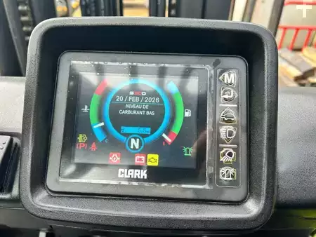 Carretilla elevadora diésel 2026  Clark S30D (20)