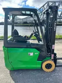 Elektromos 3 kerekű  Cesab B316II (11)