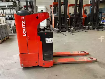 Elektromos emelőkocsik  Linde T20S (1)