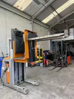 Horizontal Order Pickers 2010  Still EK-X (2)