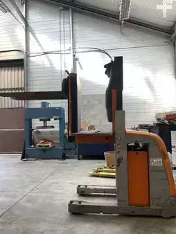 Horizontal Order Pickers 2010  Still EK-X (3)