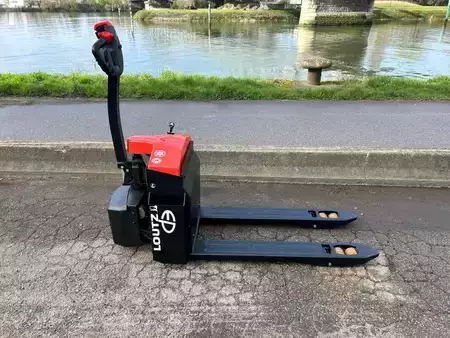 Electric Pallet Trucks 2026  EP Equipment EPT20-15ET2H (1)