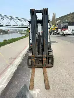 Diesel Forklifts 2019  Doosan D30GP (8)